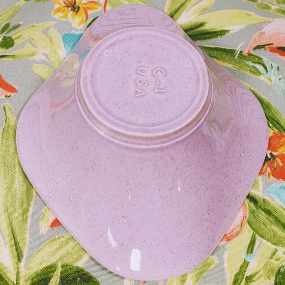 VINTAGE C-1 USA FLARED GLAZED SPECKLED POTTERY BOWL/SOFT LILAC/MCM/HOME DECOR - Picture 6 of 9